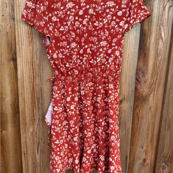 Mossimo Supply Co. Red Floral Wrap Mini Dress - Picture 4 of 4